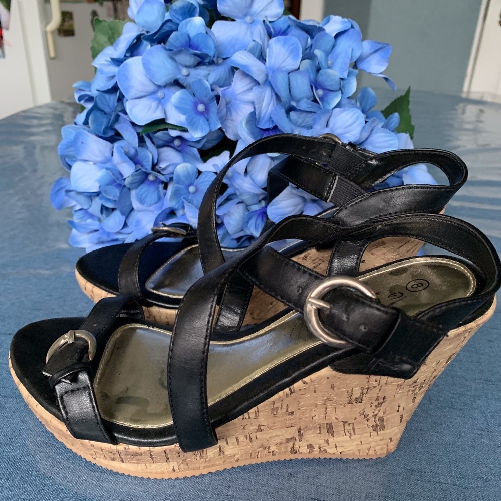 GLAZE - Black Wedge Shoe - Black - Size 8